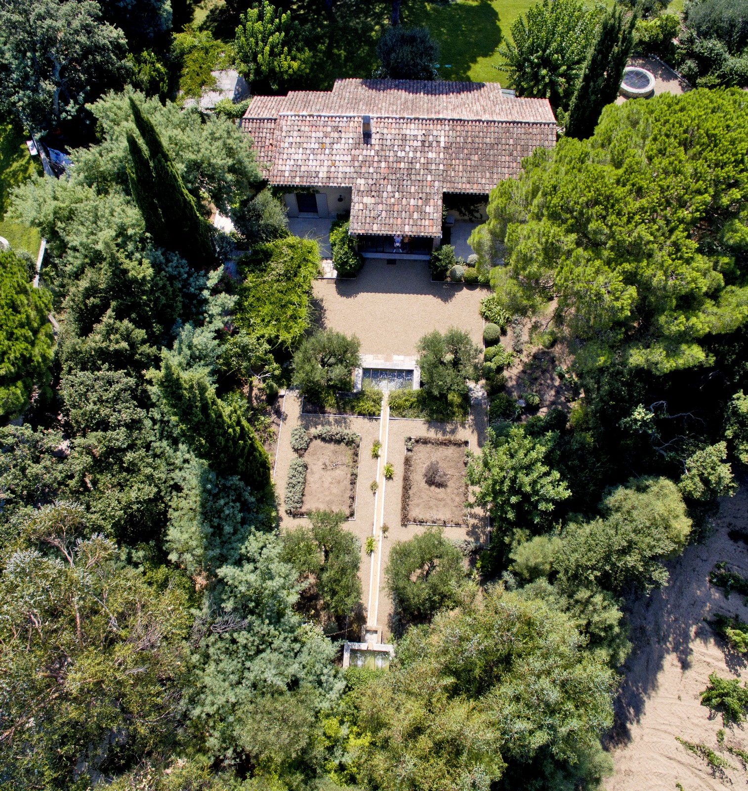 Villa B_2