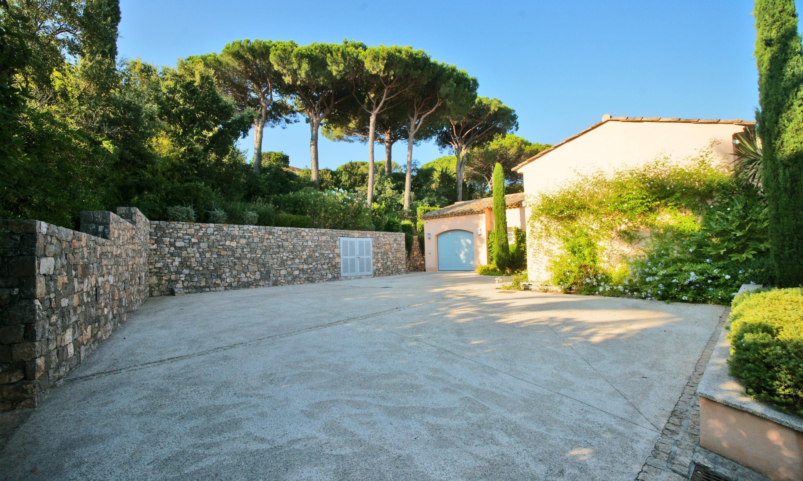 Villa E_7