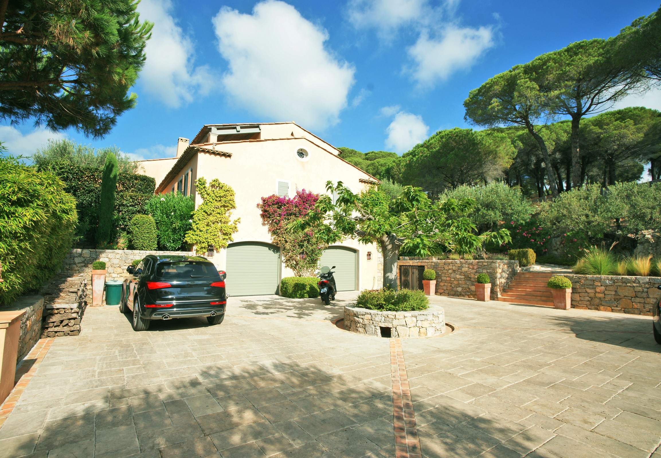 Villa M_23